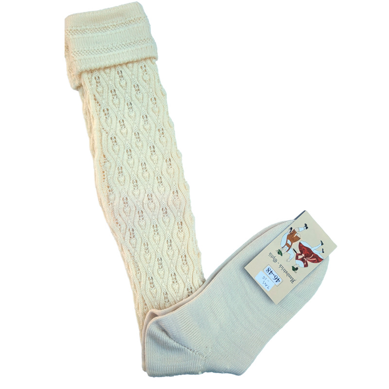 Trachtenkniebundstrumpf in Handstrickmuster und Wade mit Umschlag